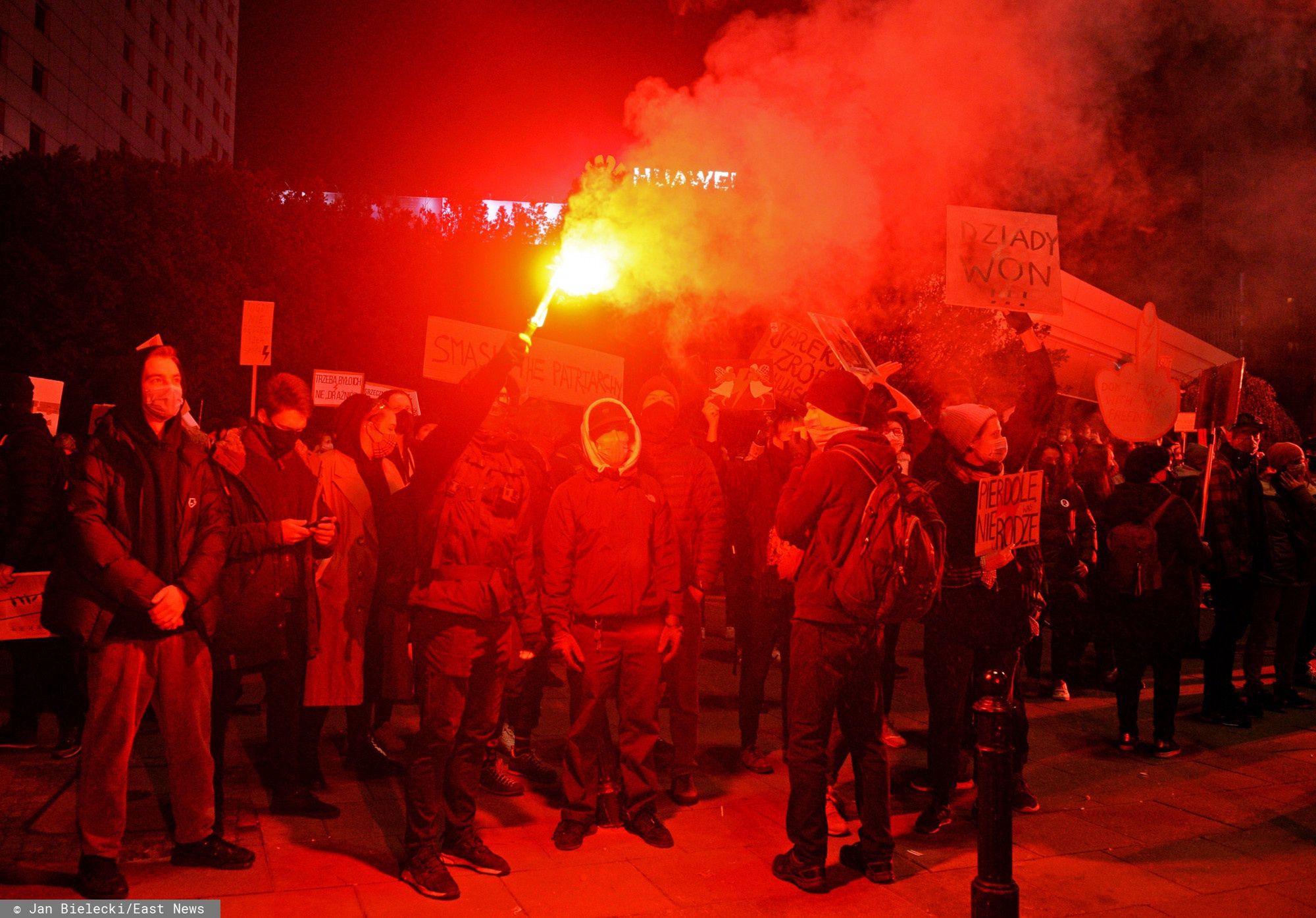 Trwają protesty przeciwko orzeczeniu TK ws. aborcji