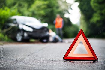 Wypadek w gminie Brusy. Pielgrzymująca 15-latka potrącona w Lubni przez auto osobowe
