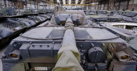 Obiecali Ukrainie potężną pomoc. Teraz się z tego nie wywiązują