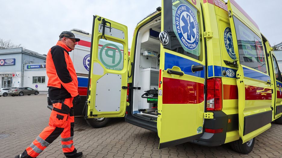 Ratownicy, którzy zareagowali na wezwanie kobiety, która