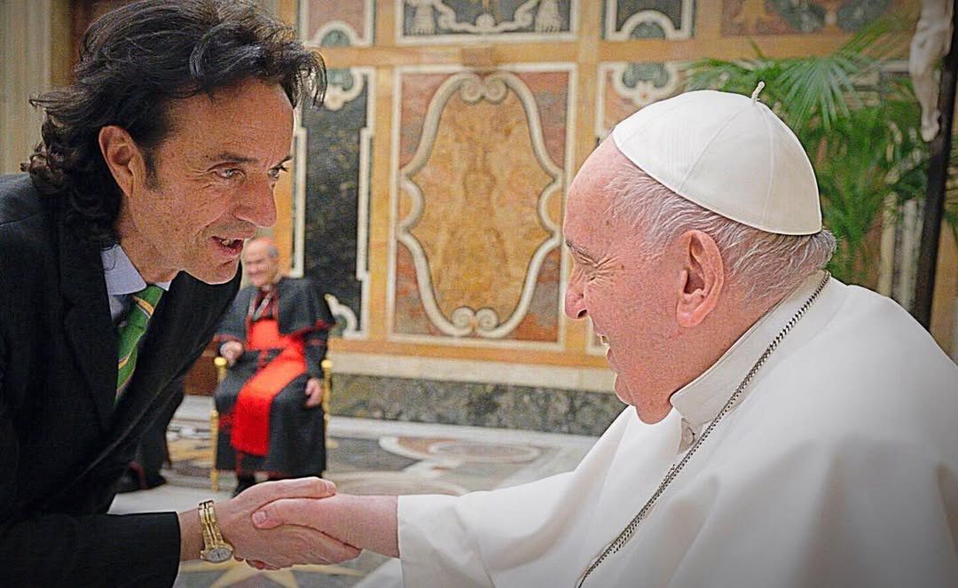 Giulio Base i papież Franciszek