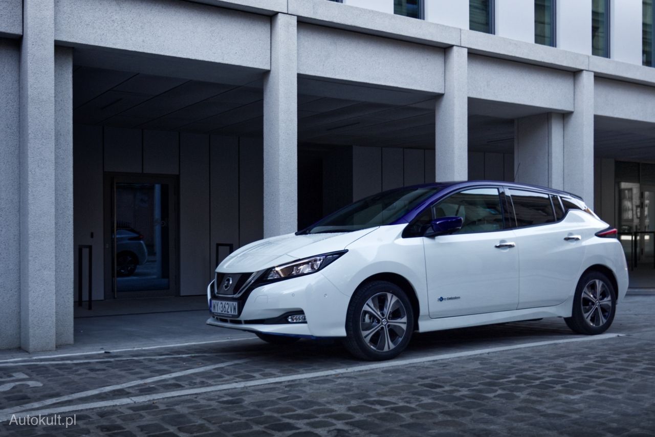 Mimo większej baterii, Nissan Leaf e+ pozostał świetnym samochodem do miasta