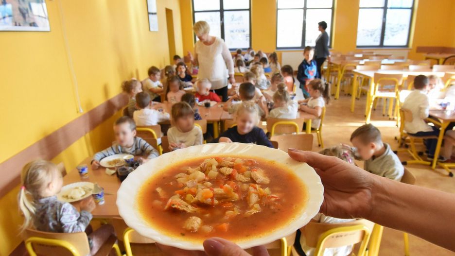 Podali to uczniom zamiast mleka