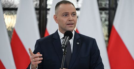 Licznik bezlitosny dla Nawrockiego. Z obietnic gospodarczych zostało niewiele