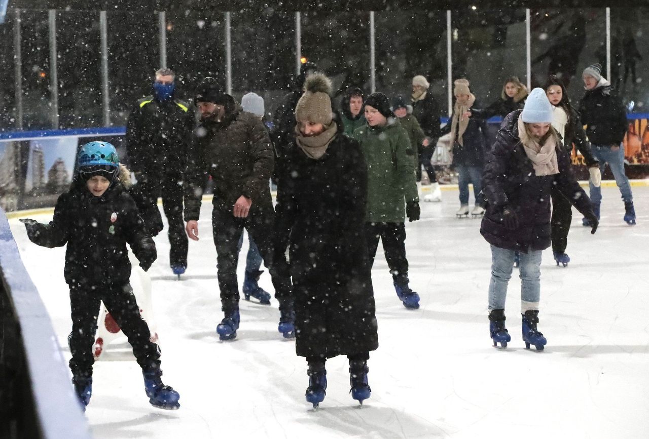 Szczecin: Weekendowe szaleństwo na lodowisku Lodogryf! Nie zabrakło miłośników zimowej zabawy