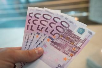Kursy walut. Eurodolar nie jest w stanie wykonać silniejszego ruchu w górę
