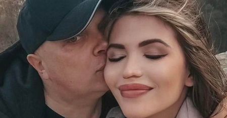 Krzysztof Skiba otwiera serce w urodziny Karoliny Kempińskiej: "Największa miłość światowa". Podziękowała mu dekoltem...