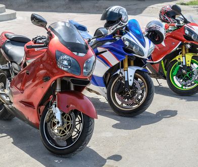 Czy trzeba płacić za motocykl w strefie płatnego parkowania? Zależy gdzie