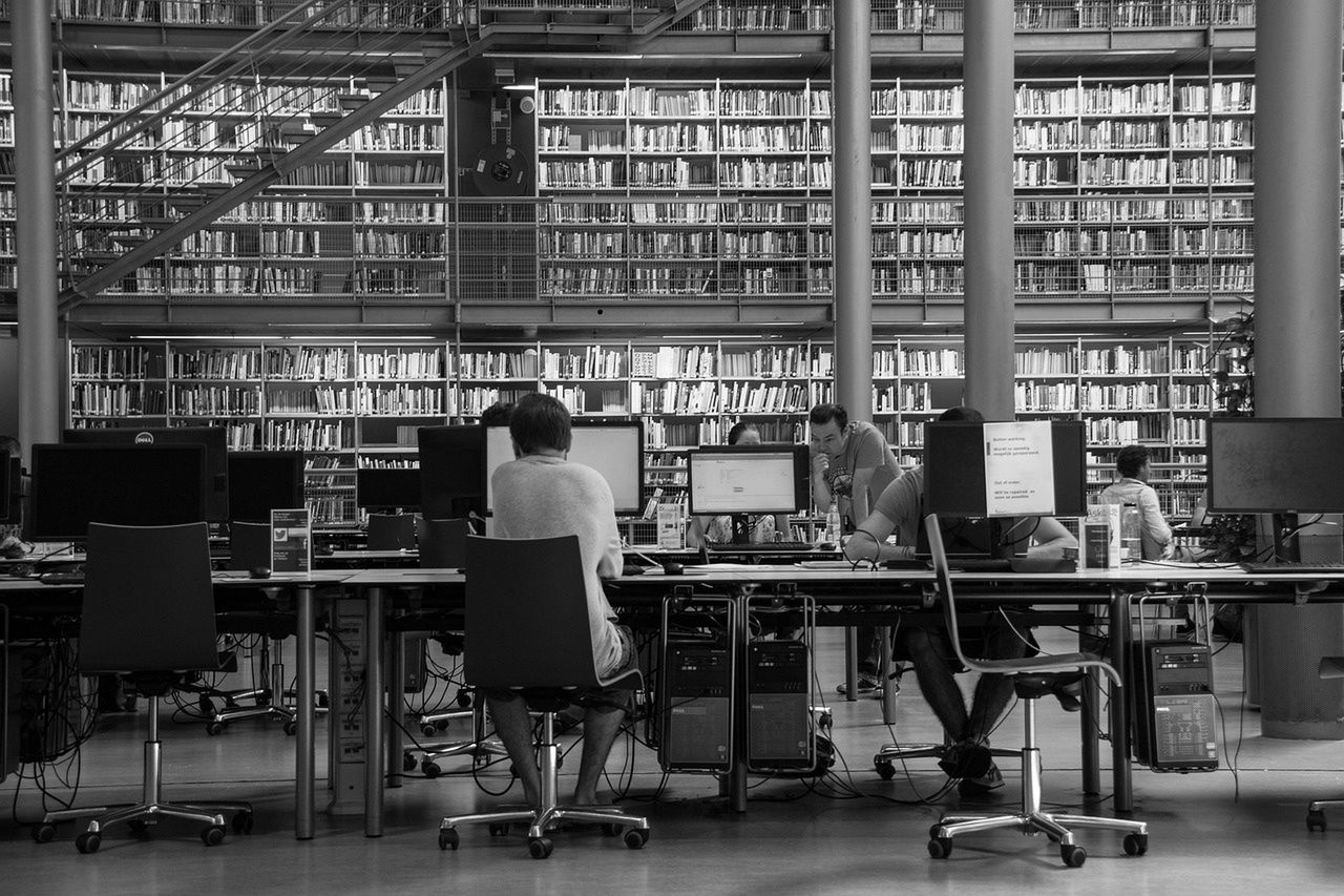 UJ od poniedziałku rekrutuje na studia. Jest już kilka tysięcy chętnych i pierwsze zaskoczenie - jaki kierunek ma wielkie wzięcie
