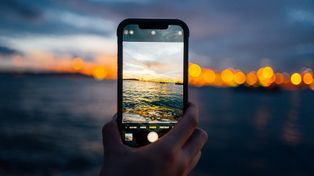 iOS 26 ukrył tryby aparatu. Jeden gest i masz je z powrotem