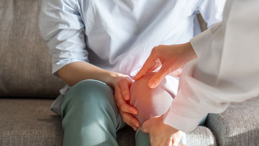 Synowektomia jest procedurą, w ramach której usuwana jest zmieniona patologicznie błona maziowa stawu.