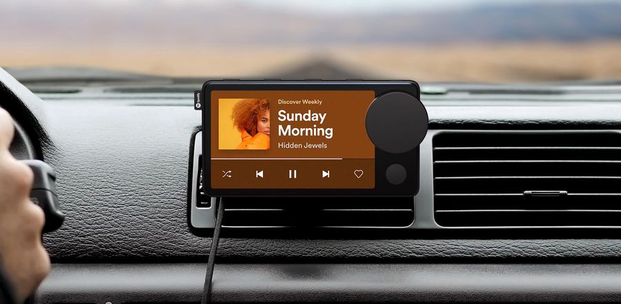 Spotify Car Thing: bezsensowy ekran do samochodu?