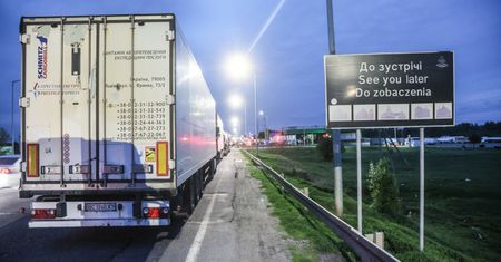 Umowa UE-Ukraina. Mimo nacisków Brukseli Polska utrzymuje embargo zbożowe