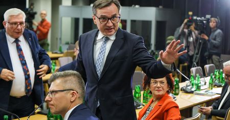 "Nie zastraszycie mnie". Wrzało na komisji ws. Ziobry