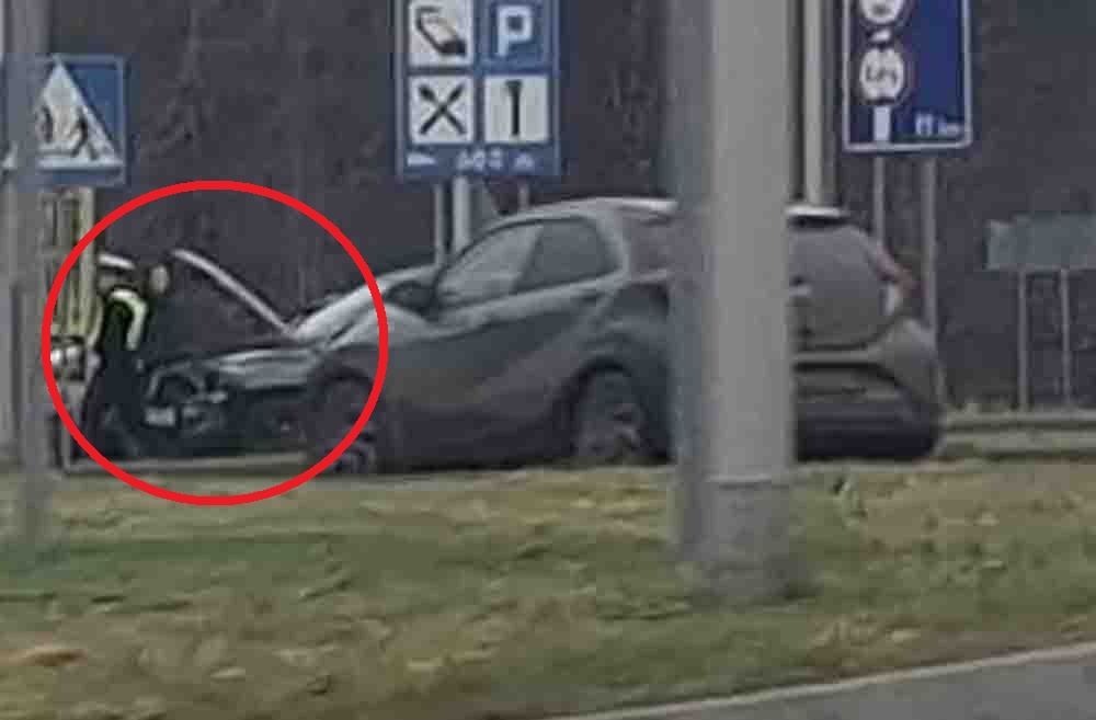 Zielona Góra: Ciężarówką uderzył w osobówkę i uciekł