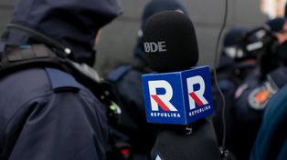 Interwencja wobec dziennikarza TV Republika na Żoliborzu. Policja komentuje sprawę. "Zachowywał się irracjonalnie."