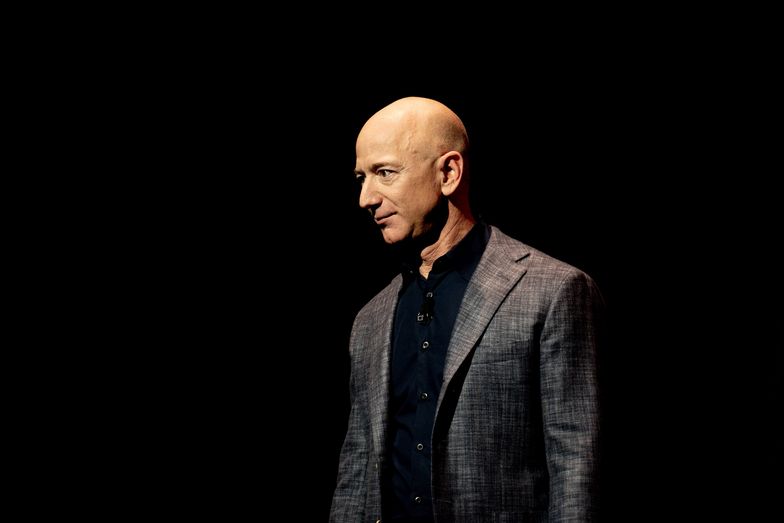 Za najbogatszego człowieka globu uchodzi teraz Jeff Bezos