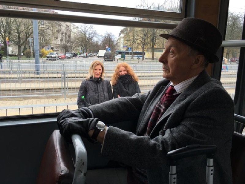 Zdjęcia z planu reklamy Allegro