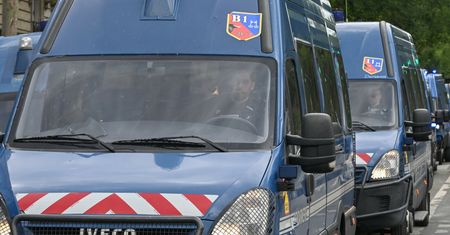 Osadzony wziął zakładników w więzieniu we Francji. Akcja służb zakończona
