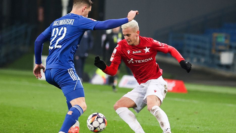 W półfinale baraży Wisła Kraków zagra u siebie z Miedzią Legnica. Zwycięzca zmierzy się w meczu o awans z lepszym z pary: Wisła Płock - Polonia Warszawa