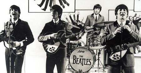 Każdy słyszał The Beatles. Ile wiesz o tym kultowym zespole?