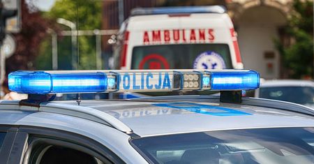 Mysłowice: Wypadek na skrzyżowaniu. Wjechał autem w motocyklistę