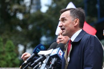 Paszport Ziobry unieważniony. Prokuratura zapowiada kolejny krok