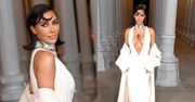 Kim Kardashian przyciąga wzrok na gali Lacma. Celebrytka wyeksponowała naszyjnik księżnej Diany za 850 TYSIĘCY ZŁOTYCH