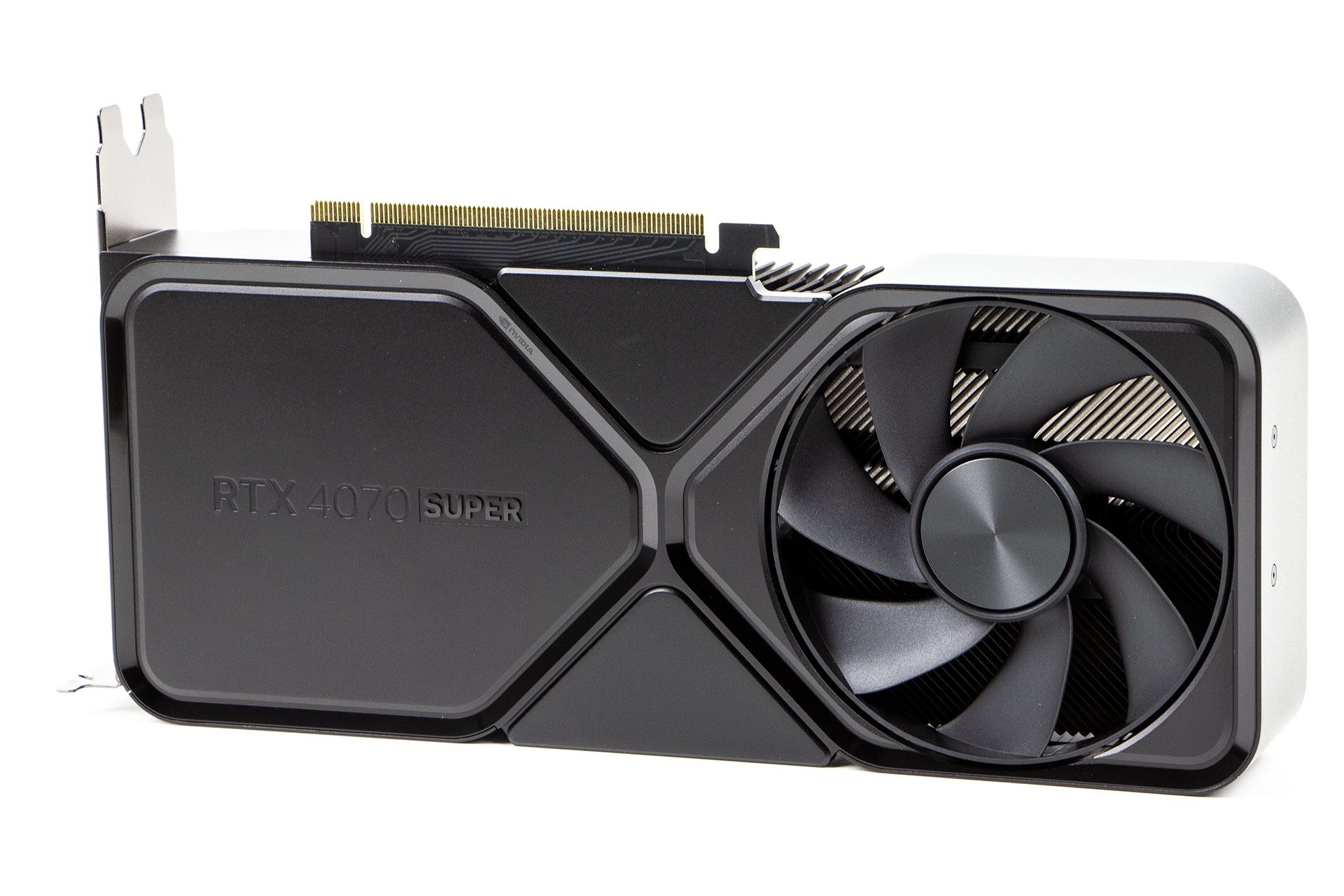 GeForce RTX 4070 Super Founders Edition - backplate
