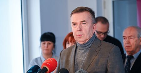 Ile zarobi profesor na uczelni? Padła minimalna płaca od stycznia