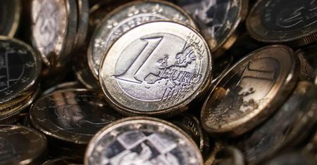 Korzyści z euro są łatwo widoczne, ryzyka głębiej ukryte [OPINIA]