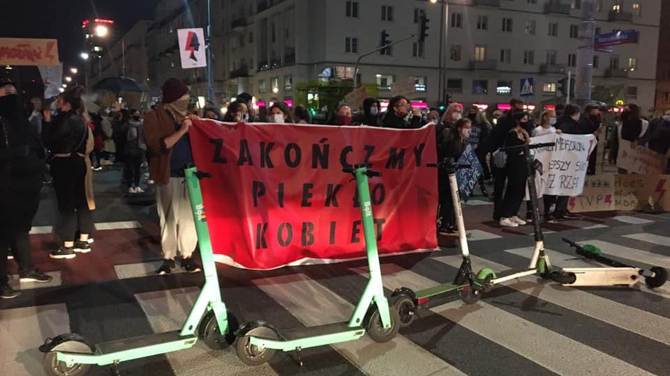 Protesty rozpoczęły się ok. godziny 16