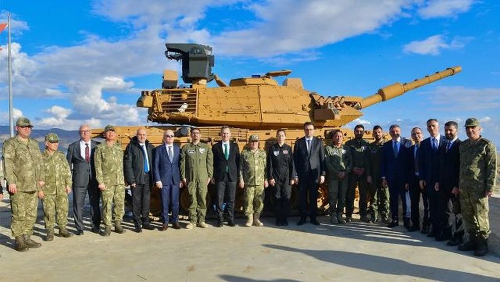 M60T1 podczas uroczystości oficjalnego przekazania