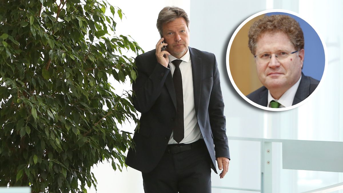 Minister gospodarki Niemiec Robert Habeck (z lewej) i sekretarz stanu ds. gospodarczych Patrick Graichen