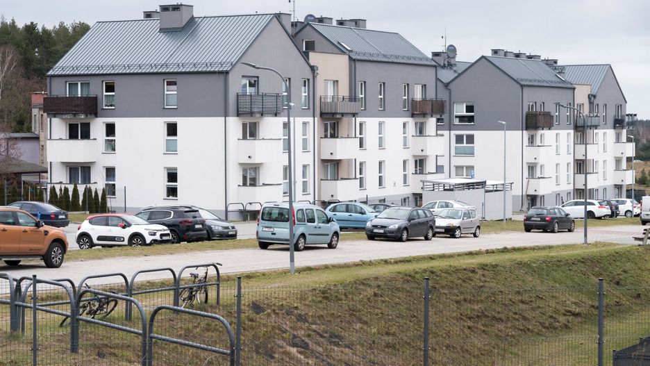 Osiedle Mieszkanie Plus w Gdyni
22.02.2023 Gdynia Kacze Buki Program rzadowy osiedle mieszkaniowe Mieszkanie Plus sklada sie z 6 budynkow z 172 mieszkaniami zbudowane przez PFR Nieruchomosci 
Fot. Wojciech Strozyk/REPORTER
Wojciech Strozyk/REPORTER