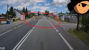 Szli z rowerami przez pasy. I nagle coś takiego. Ujęcia z Zawiercia