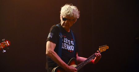 Zatrzymany gitarzysta Kultu przeprasza. Fani: "To dobry chłopak był i mało pił"