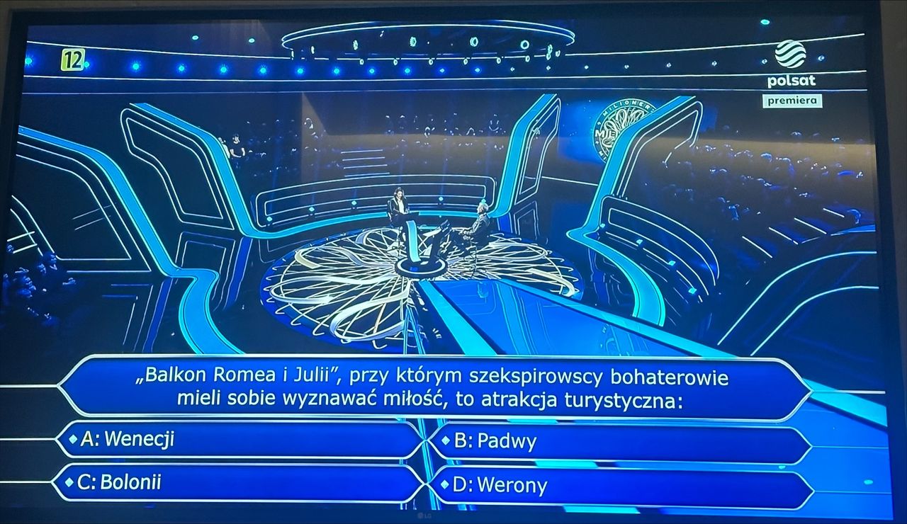 Pytanie o atrakcję znaną ze słynnego romansu. Uczestniczce pomogła publiczność