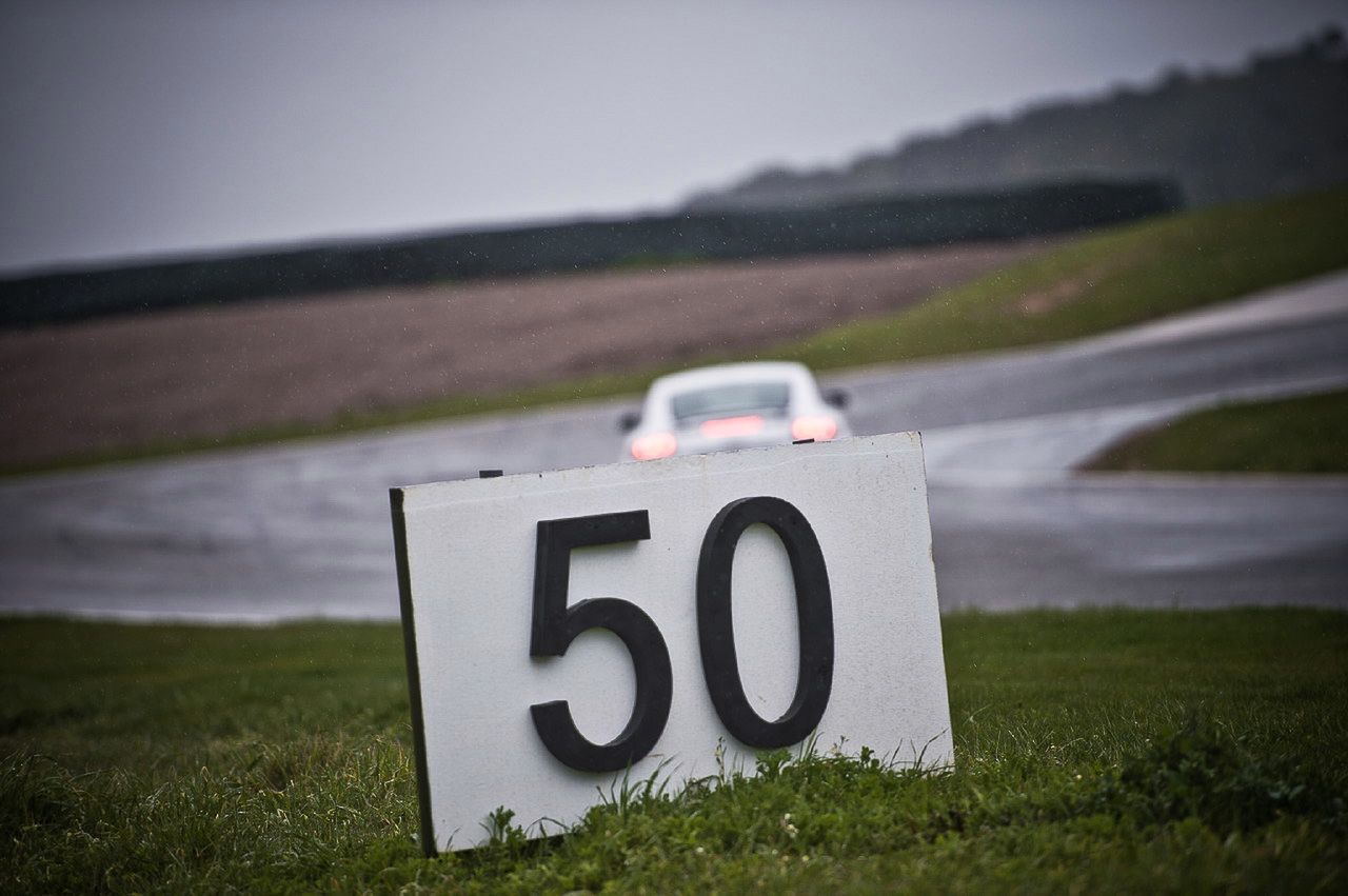 Test opon Bridgestone Potenza Adrenalin RE002 w Ascari Race Resort [galeria] 55