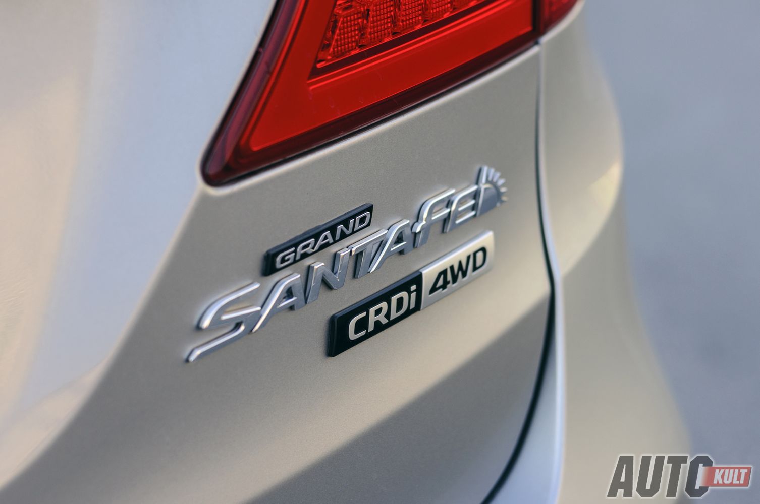 Hyundai Grand Santa Fe 2,2 CRDi Platinum - test [galeria zdjęć] 10