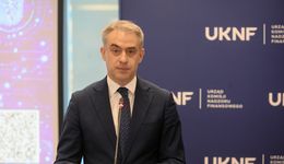 Rząd przyjął projekt ustawy o AI. Ma chronić obywateli, "kiedy wymknie się spod kontroli"