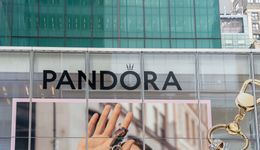 Srebro za drogie. Gigant stawia na inny metal