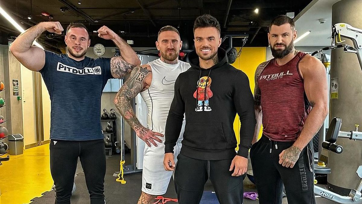 Na zdjęciu od lewej: "Bonus RPK", "Kizo", Mateusz Sowa i Wojtek Gola