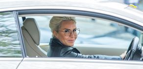 Blanka Lipińska sprzedaje ulubionego mercedesa. Wiadomo, ile trzeba zapłacić za "Krysię" (FOTO)
