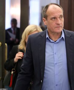 Dramat tuż obok domu Kukiza. "W promieniu 6 km wszystko jest pod wodą"