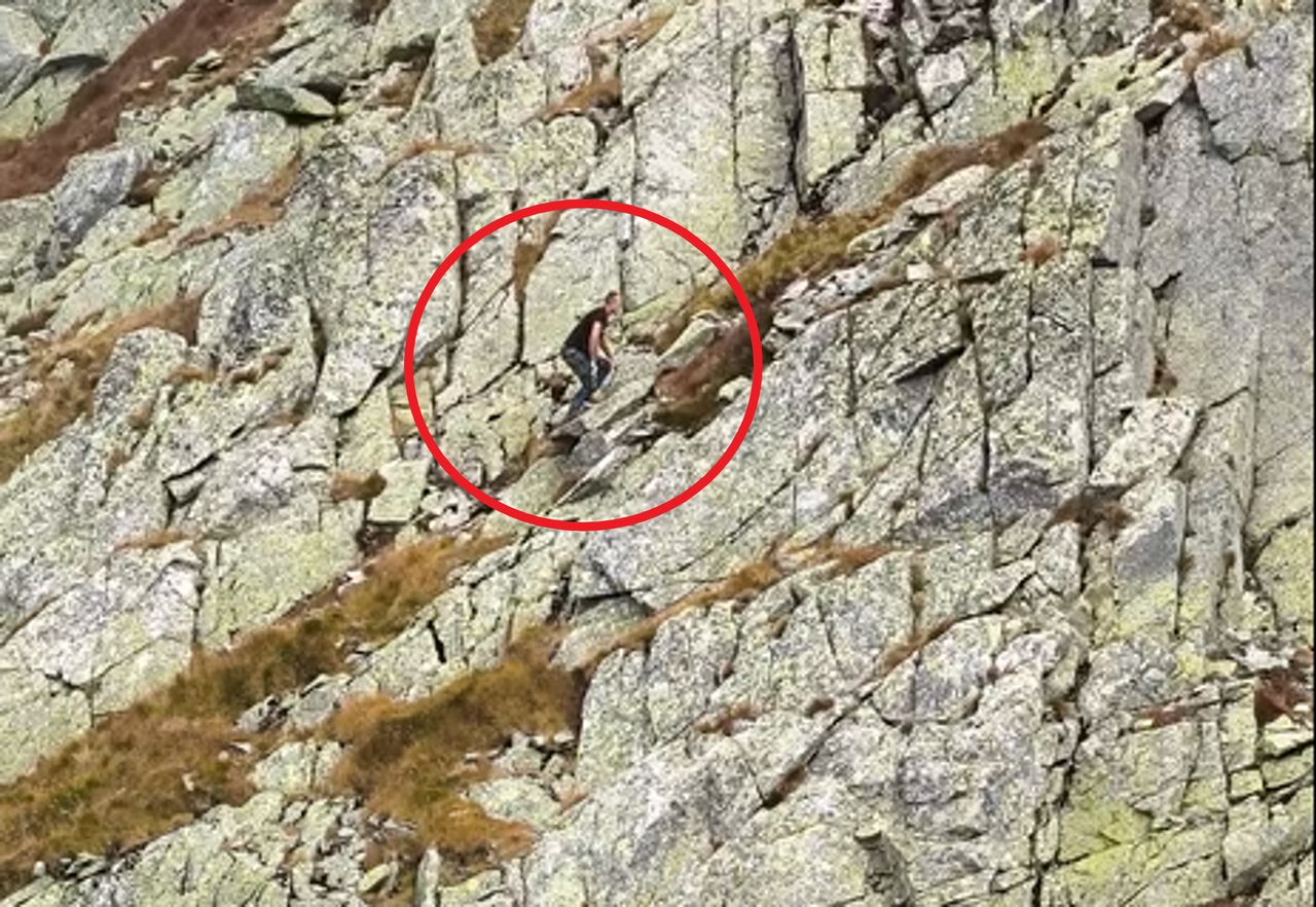 Turysta nagrany na szlaku w Tatrach. "Żadnego rozsądku i pokory w górach"