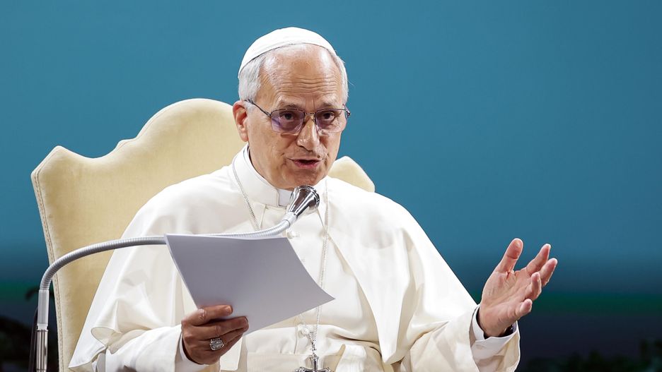 Pope Leo XIV speaks during the international conference 'Celebration of Hope, Raising Hope for Climate Justice' on the tenth anniversary of Laudato Si?, in Castel Gandolfo, Italy, 01 October 2025. EPA/ANGELO CARCONI Dostawca: PAP/EPA.