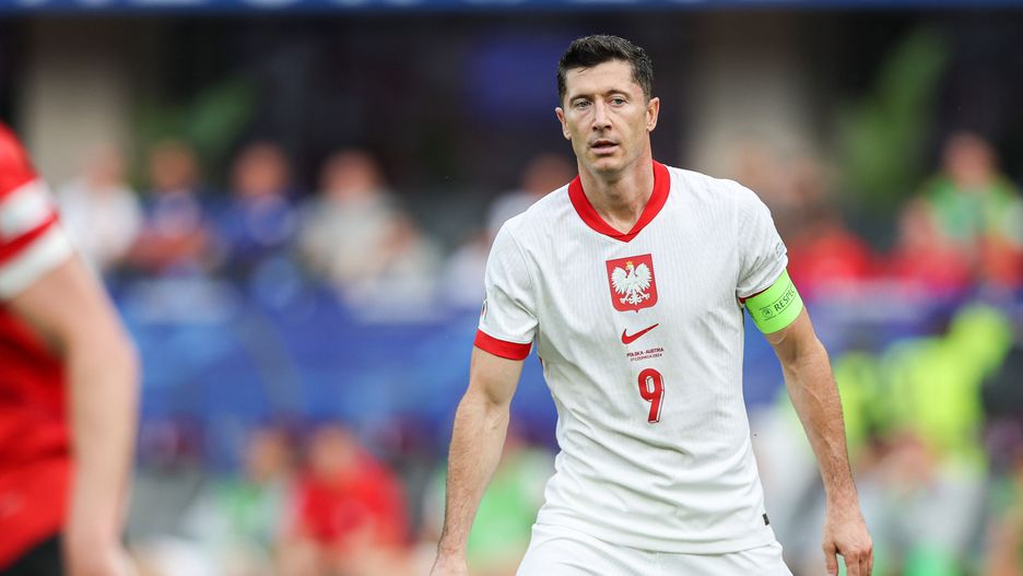 BERLIN, GERMANY - 2024/06/21: Robert Lewandowski of Poland seen during the UEFA EURO 2024 match between Poland and Austria at Olympiastadion. Final score: Poland 1:3 Austria. (Photo by Grzegorz Wajda/SOPA Images/LightRocket via Getty Images)