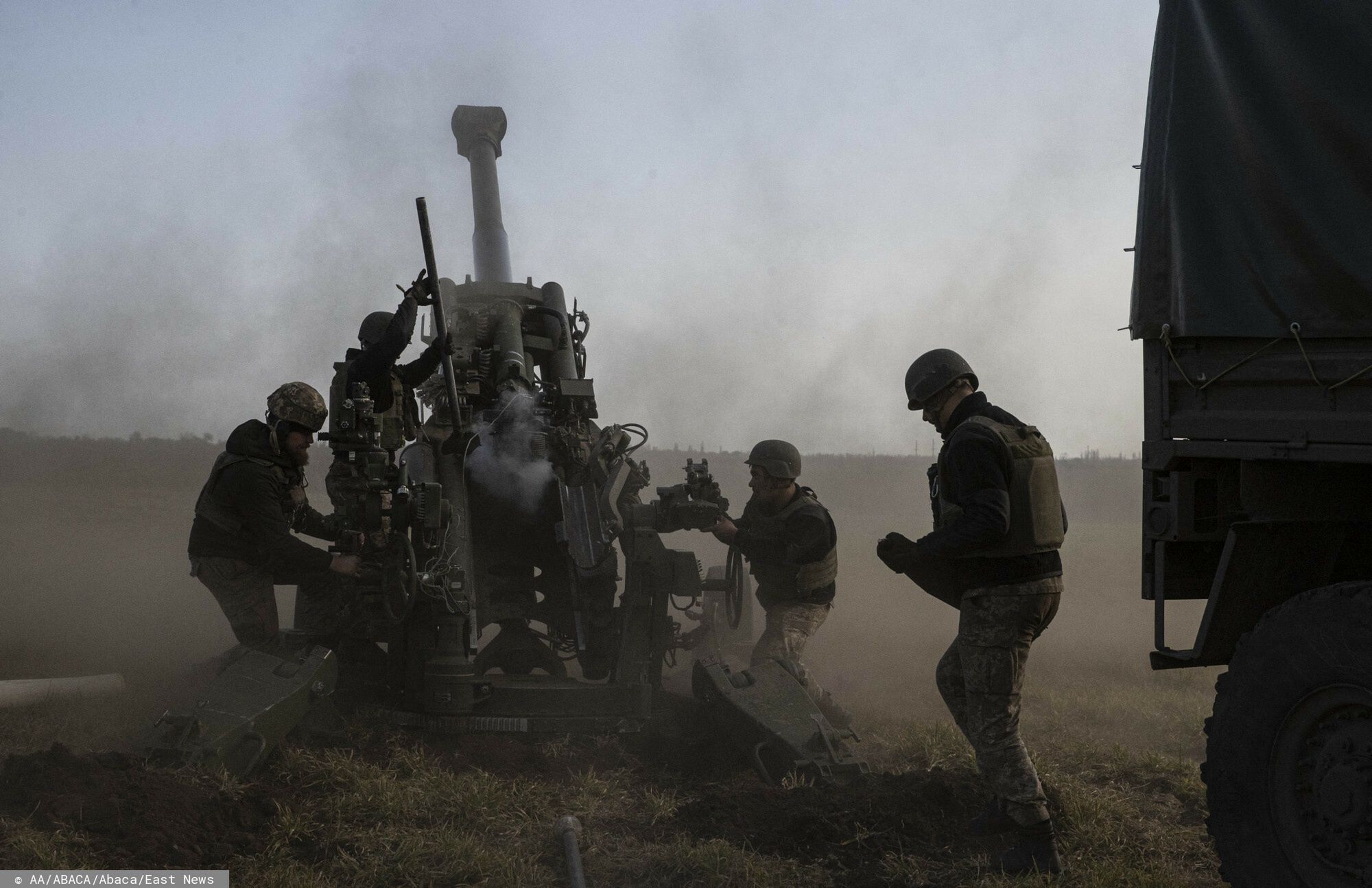 Wojska ukrai?skie kontynuuj? kontrofensyw? na wschodzie Ukrainy
KHERSON OBLAST, UKRAINE - NOVEMBER 05: A howitzer, belonging to Ukrainian artillery battery attached to the 59th Mechanized Brigade, shoots-off to target the points controlled by Russian troops in order to support to the Ukrainian army as Russia-Ukraine war continues in Kherson Oblast, Ukraine on November 05, 2022. Metin Aktas / Anadolu Agency/ABACAPRESS.COM
AA/ABACA
