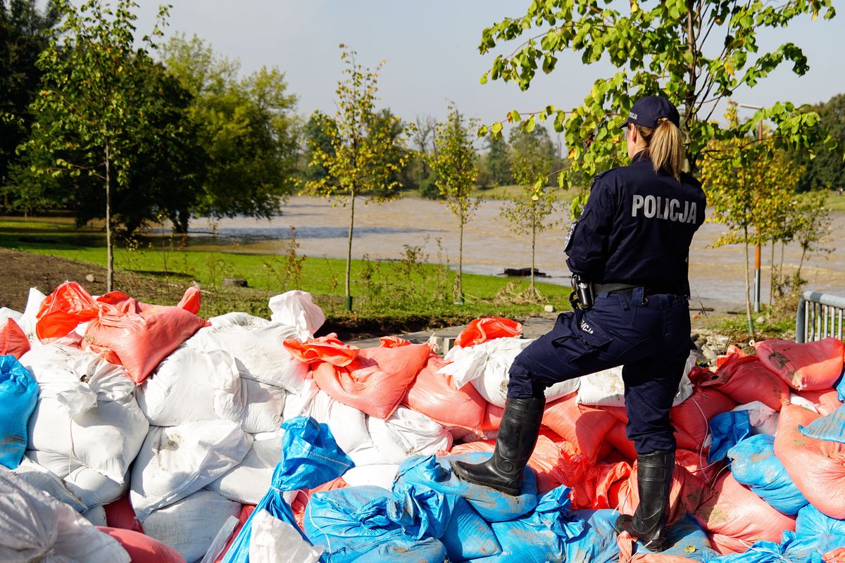 prokuratura, powódź, szabrownictwo Jest ruch prokuratury ws. szabrownictwa. Tryb przyspieszony